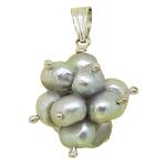 El Coral Pendant Grey Pearls in Bunch Shape